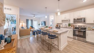 Beachline Apartments 